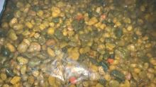 Akvarijní kamínky malé žluto-zelený mix 1,9kg