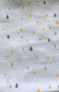 Cloth diaper Yellow-gray drops
