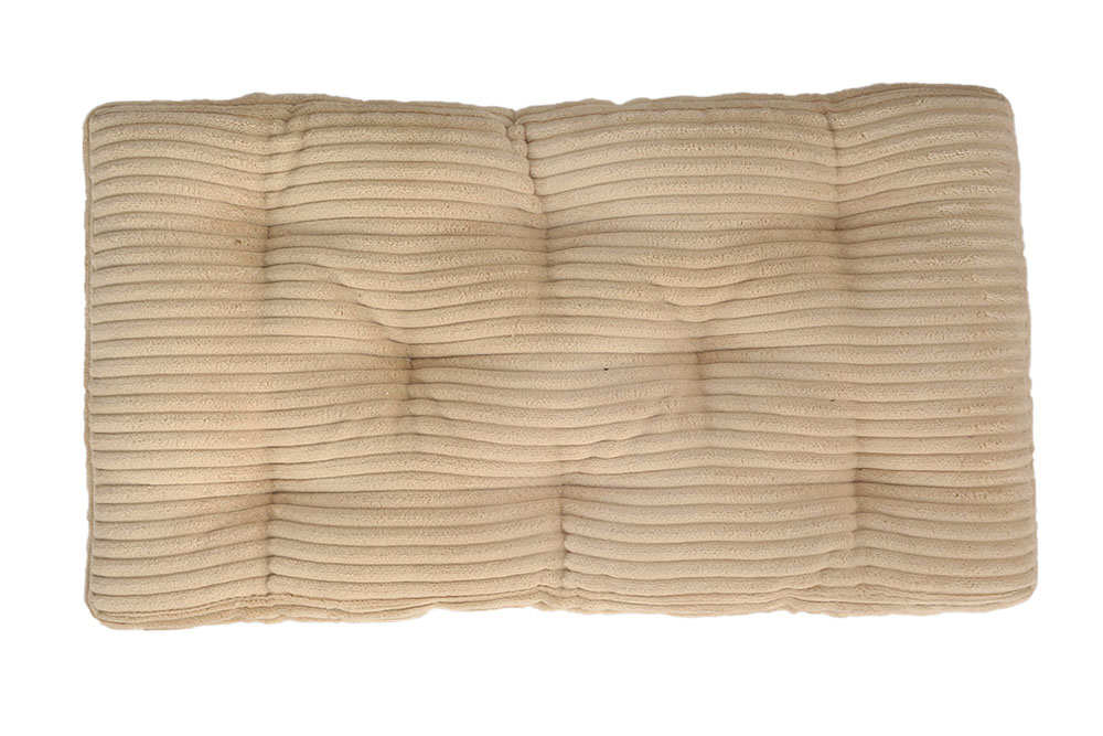 Pillow for a Rajen cat shelf (3)