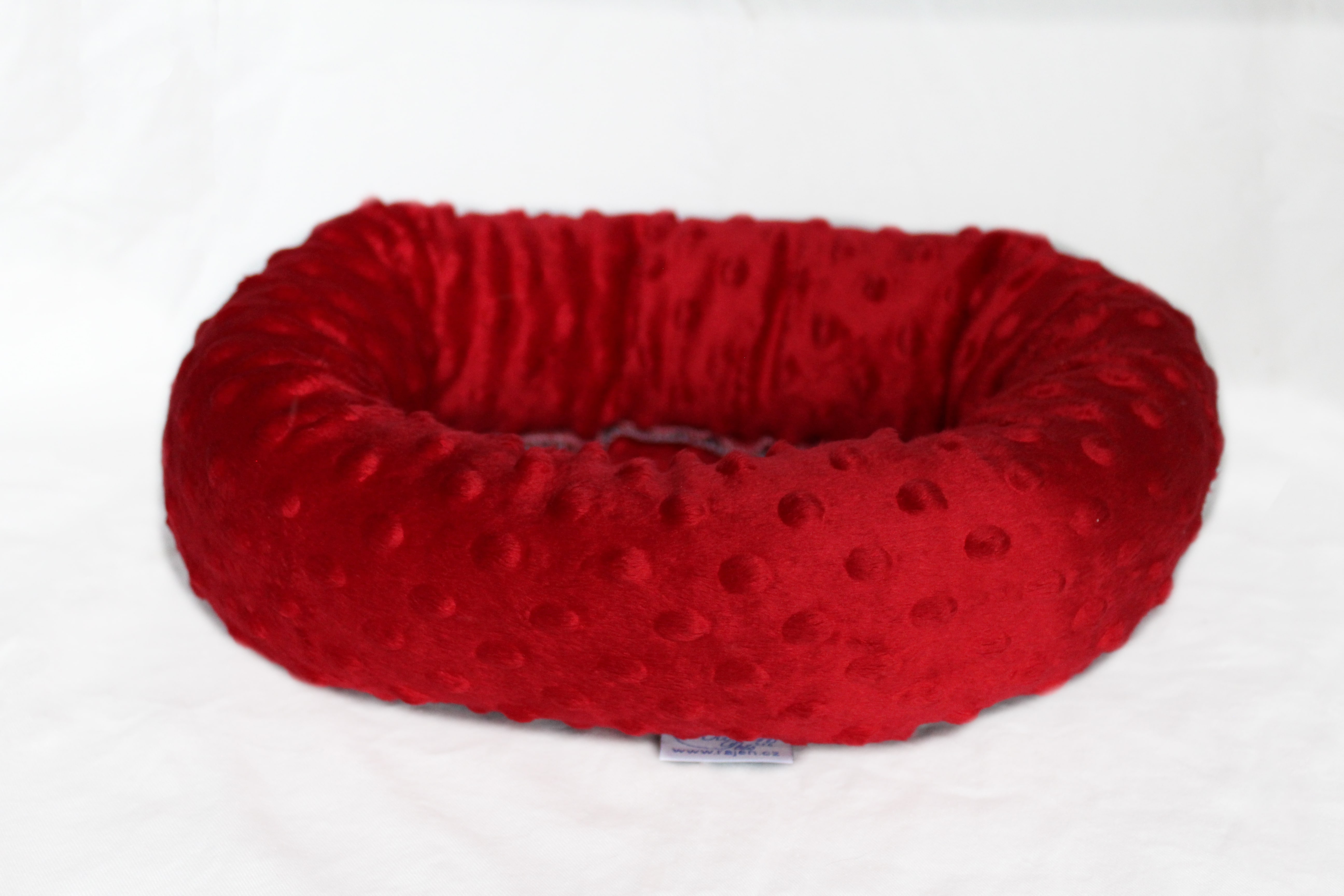 Rajen Oval rodent bed, model K-02