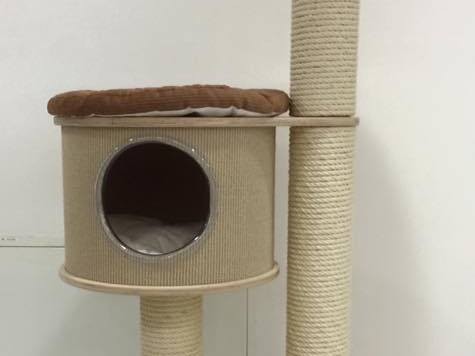 Rajen sisal cat house with column attachment (2)