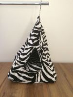 Rajen hanging igloo zebra motif (large)