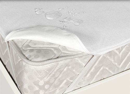 Impermeable mattress protector 120x200 cm